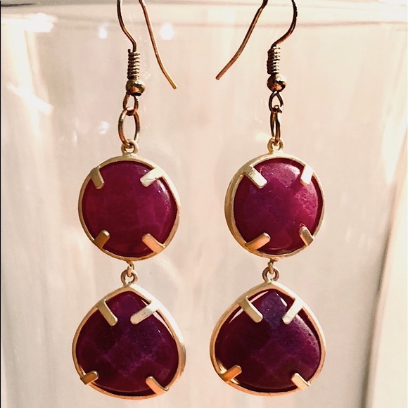Vintage Matte Gold And Plum Stone Earrings - Picture 5 of 9